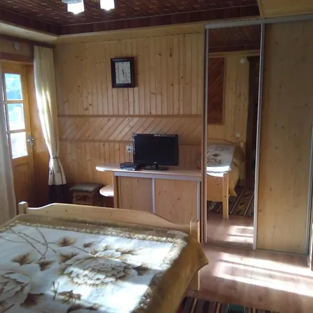 Homestay Opryshky Tatariv Exterior photo