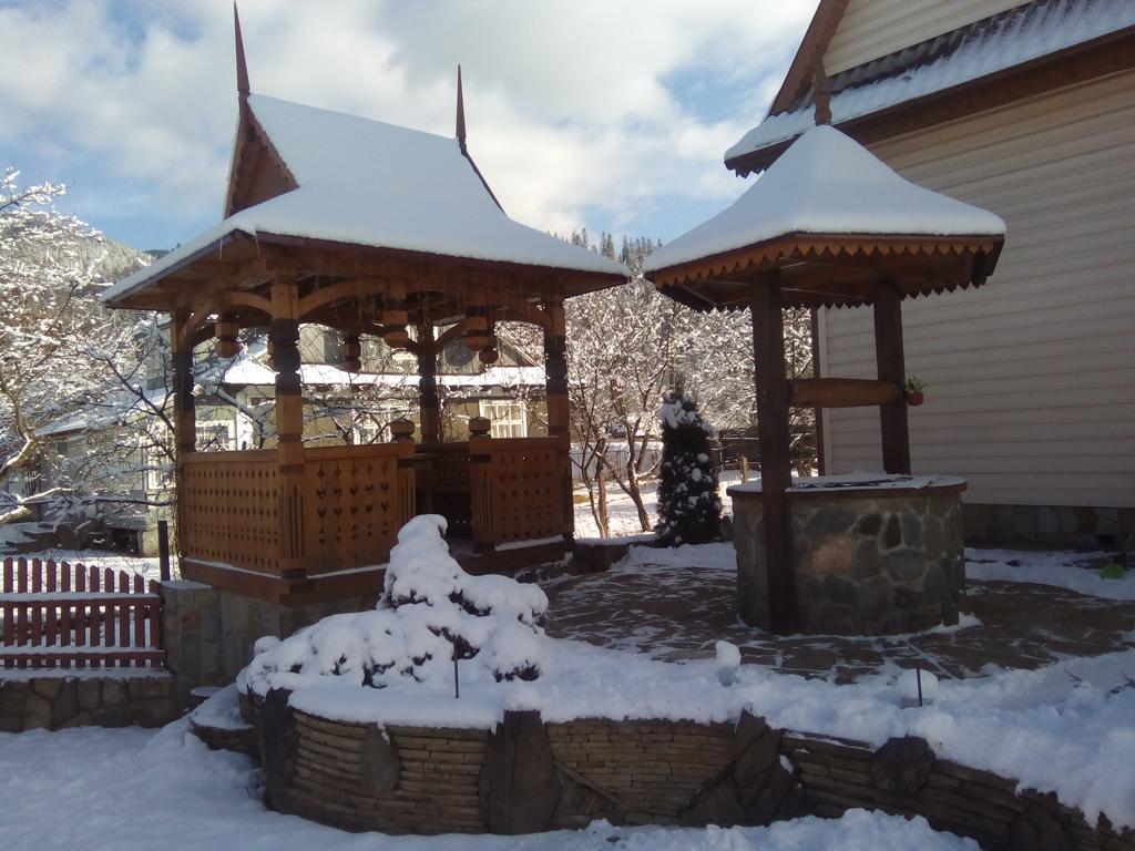 Opryshky Homestay Tatariv