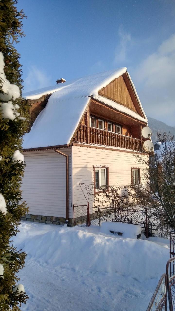 Opryshky Homestay Tatariv